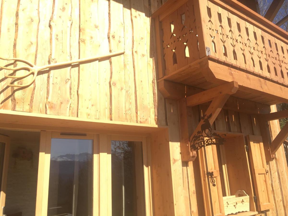 Bed and Breakfast La Gravinette Cruet Экстерьер фото